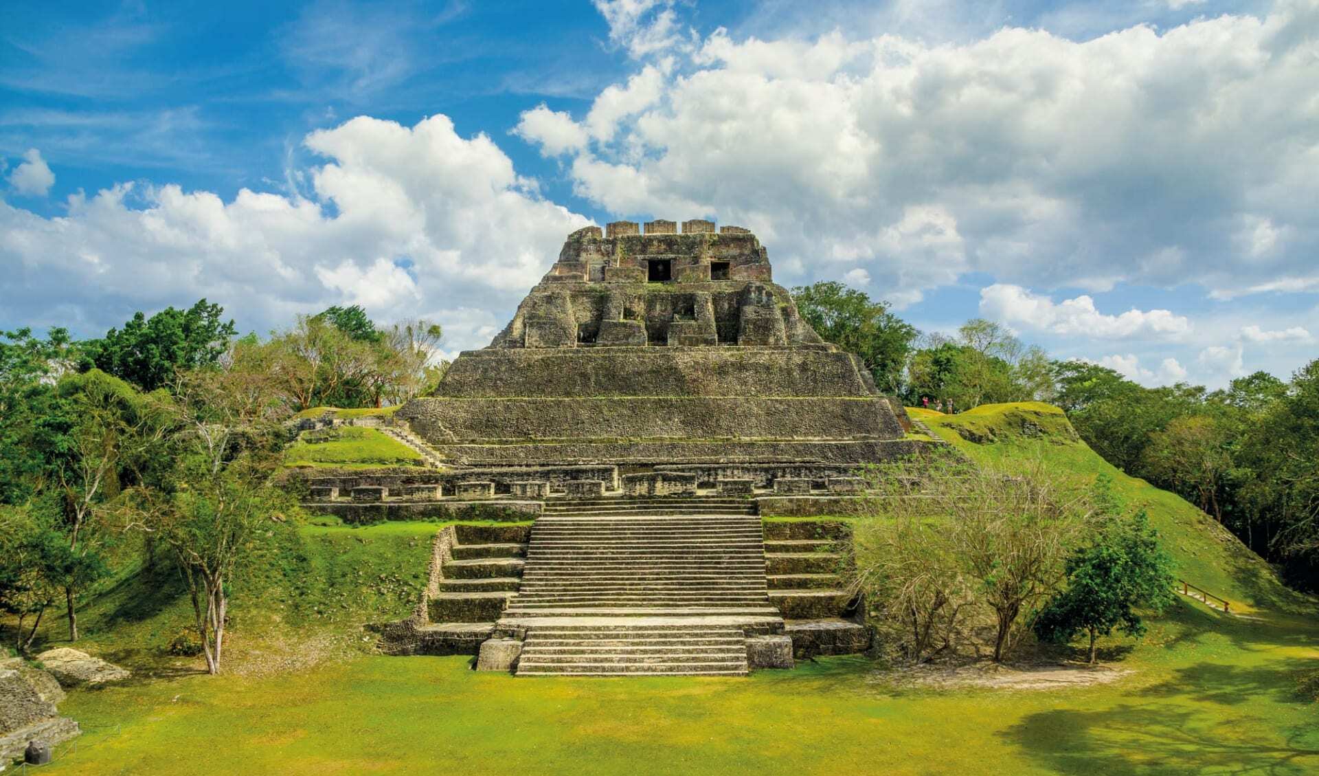 karibik-belize-ruinen-von-xunantunich-4276